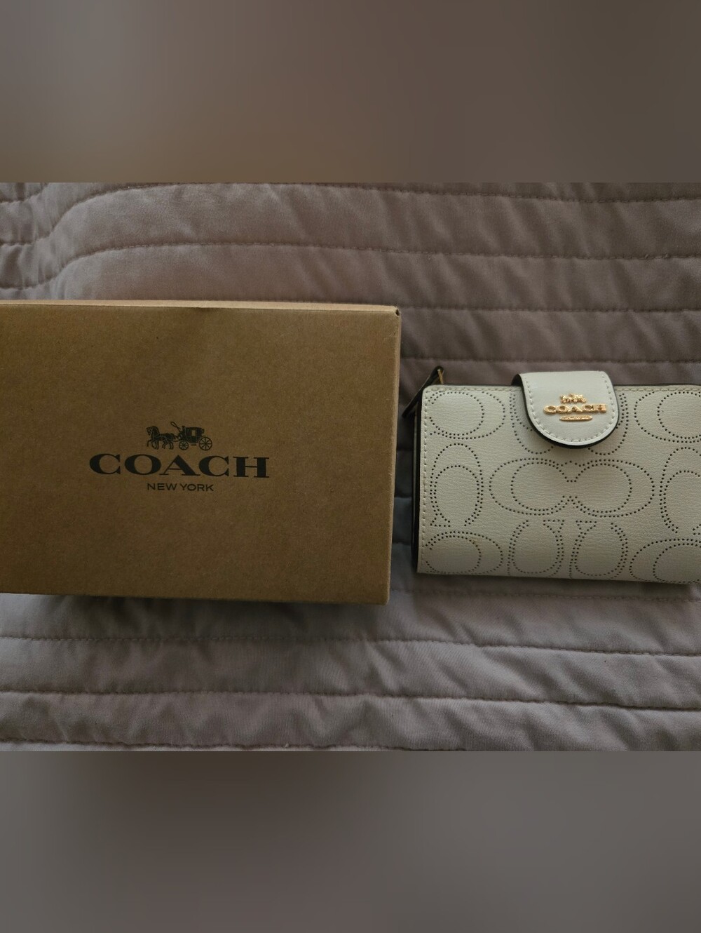 Coach Medium Corner Zip Wallet in Perforated Signature Leather NEW